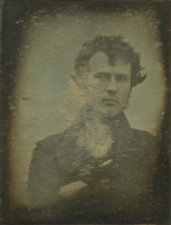 What is the World’s First Selfie?